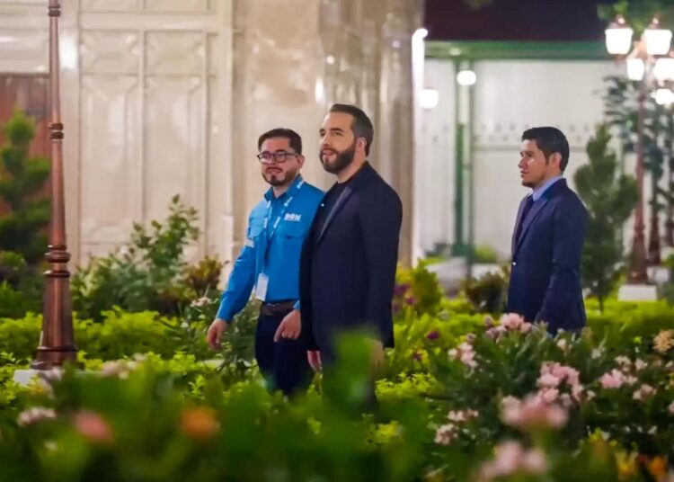 Presidente Bukele asegura que la atención en el Hospital Rosales será gratuita para todos los pacientes