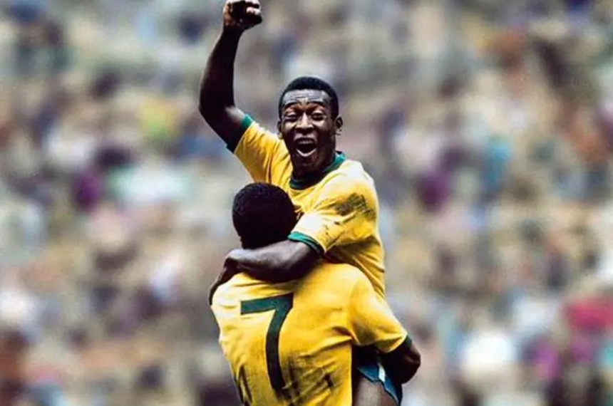 La camiseta con la que Pelé ganó su primer Mundial saldrá a subasta en Nueva York