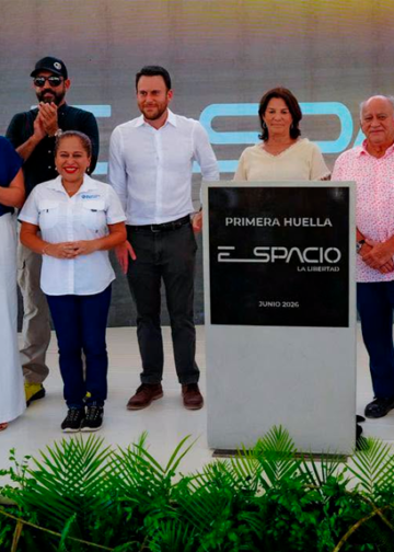 Ponen primera piedra de la nueva «Plaza Espacio»