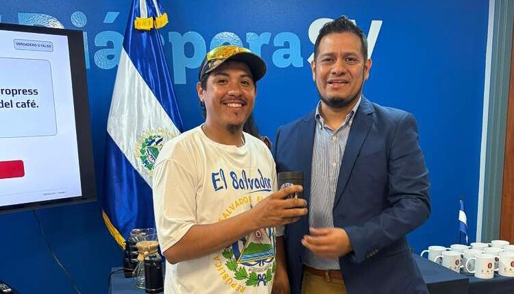Promueven Café de El Salvador con diáspora salvadoreña en McAllen, Texas