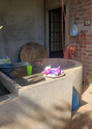 Tragedia en Zacatecoluca: mujer fallece al caer a un pozo mientras sacaba agua