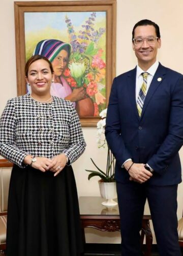 Gobierno de El Salvador impulsa nuevas oportunidades para salvadoreños en el exterior