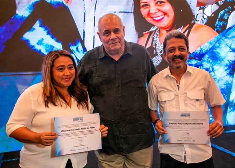 CONAMYPE fortalece capacidades de gobiernos locales para impulsar su economía