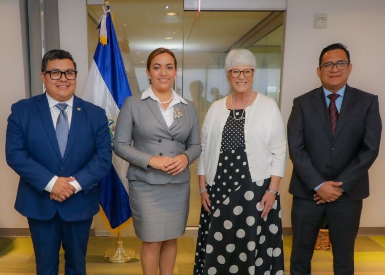 Foro en Houston impulsa inversiones y fortalece vínculos con la diáspora salvadoreña