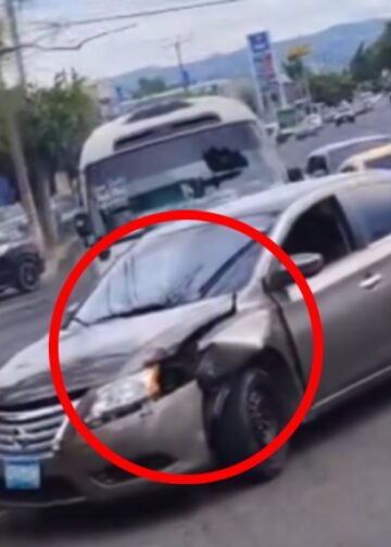 Motorista evita incidente mayor tras choque en Ciudad Delgado