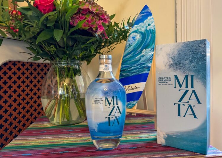 Vodka salvadoreño apunta a abrirse mercado en los Países Bajos