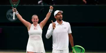 Rafael Arévalo logra histórico título en dobles mixtos en Wimbledon