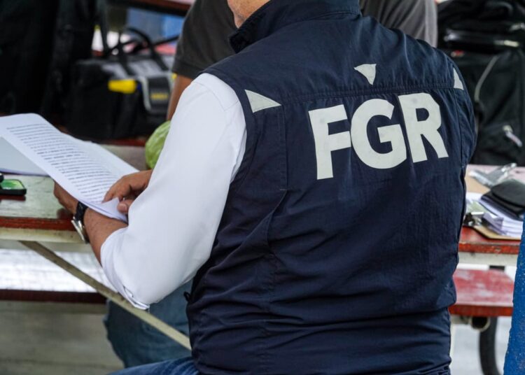 Autoridades verifican sustancias ilícitas decomisadas en 16 casos de narcotráfico