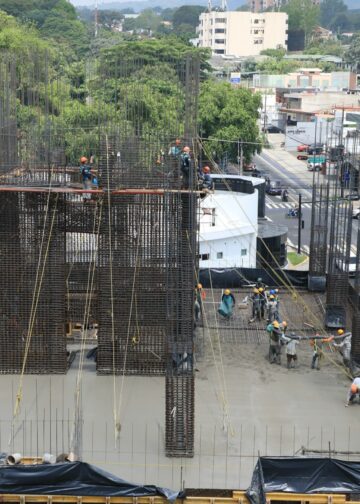 Sector construcción impulsa el dinamismo económico de El Salvador y lidera la región