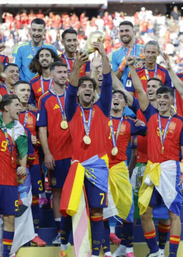 Mundial 2030 se jugaría con más selecciones, confirma presidente de Conmebol
