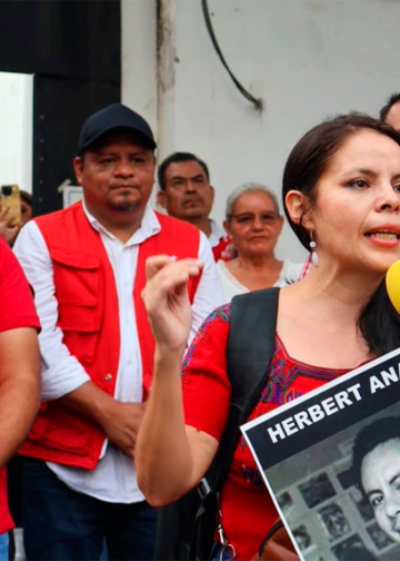 Precandidatos del FMLN cuestionan posible fórmula presidencial del FMLN