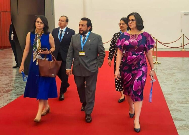 El Salvador fortalece su liderazgo en gobernanza de la inteligencia artificial