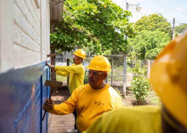 Dos centros educativos de Nahuizalco serán modernizados con infraestructura renovadas