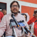 Rafael Aguirre y Madai Santos votan en las elecciones internas del FMLN