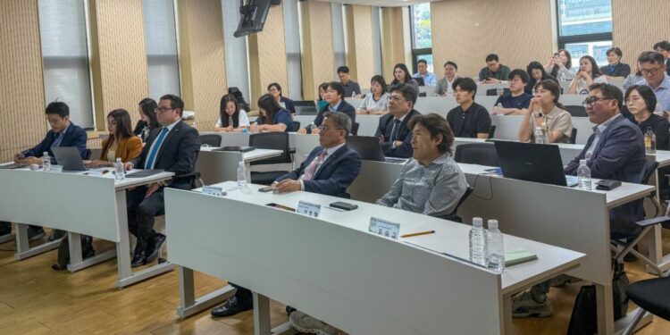 El Salvador busca fortalecer la cooperación y promover las inversiones en innovación y tecnología en Corea del Sur