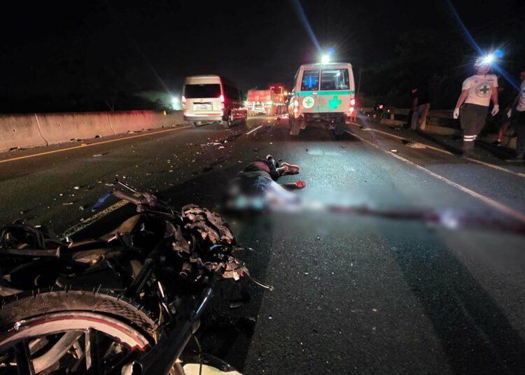 Motociclista fallece tras accidentarse en carretera Litoral