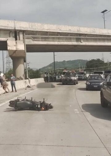 Motociclista fallecido en el redondel Integración