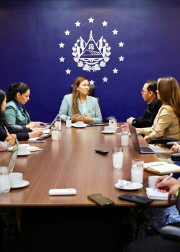 Patricia Godinez busca oportunidades para la diáspora en la empresa privada