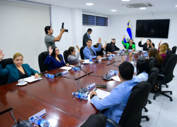 Diputados respaldan iniciativa para otorgar reconocimiento a personal de misión humanitaria en Venezuela