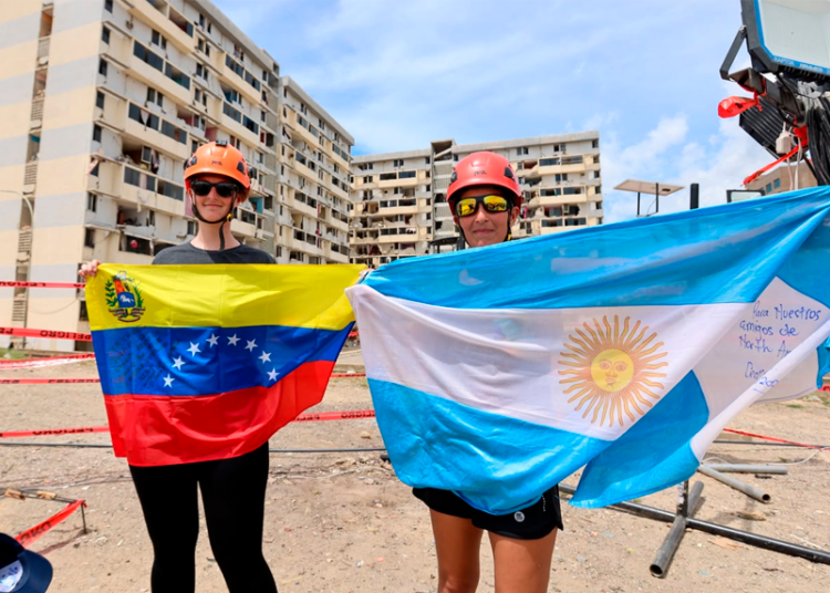 Madres que rescatan vidas en La Guaira