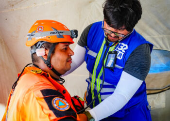 Personal médico salvadoreño lleva atención oportuna a comunidades afectadas en Venezuela