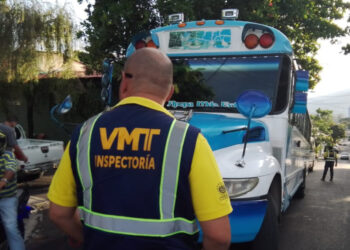 Autoridades refuerzan controles contra la contaminación acústica en el transporte colectivo