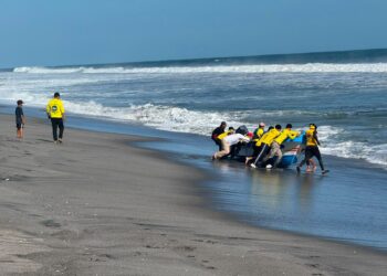 Recuperan cuerpo de persona ahogada en Playa El Pimental tras operativo de búsqueda