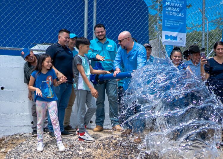 Habitantes de colonia Villa Modelo, en El Divisadero, Morazán Sur, pronto tendrán agua potable