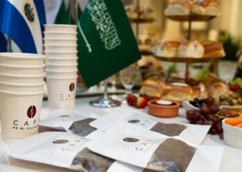 El Salvador se proyecta en Arabia Saudita como proveedor de café y destino turístico