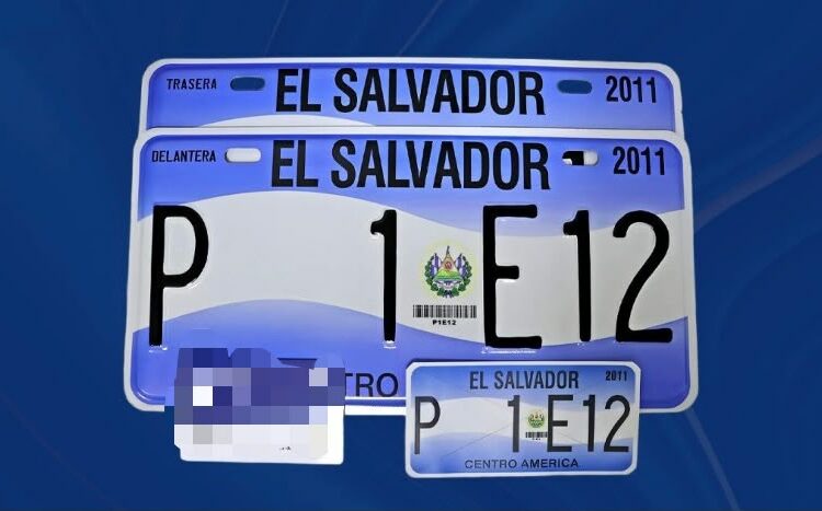 Vigencia de placas vehiculares podría ampliarse un año más