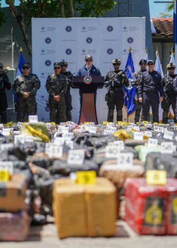 Autoridades presentan resultados contundentes de droga incautada