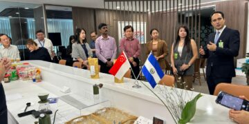 El Salvador fortalece alianza estratégica con Food Empire para impulsar exportación de productos salvadoreños hacia Asia y Europa