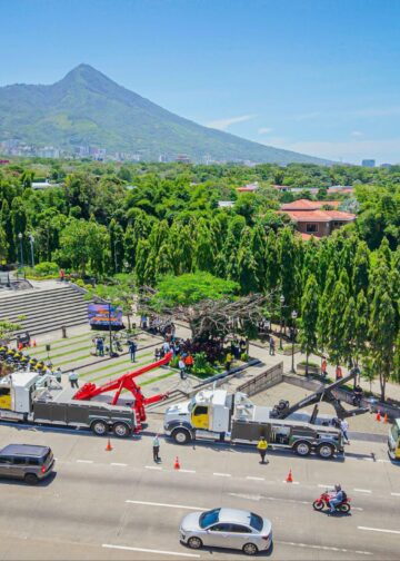 Turistas y salvadoreños son beneficiados con servicio MOP Te Asiste durante Fiestas Agostinas 2026