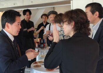 El Salvador impulsa su industria licorera en Japón