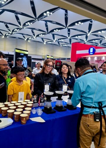 Empresas salvadoreñas llevan sus productos a feria comercial de Costa Rica
