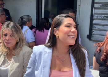 Mayteé Iraheta dice que hará “milagros” con los recursos de su campaña presidencial