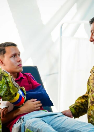 Misión humanitaria salvadoreña en Venezuela mantiene atención a dignificados