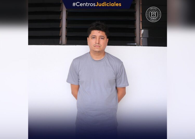 Prisión provisional para hombre acusado de contactar a menor de edad por redes sociales