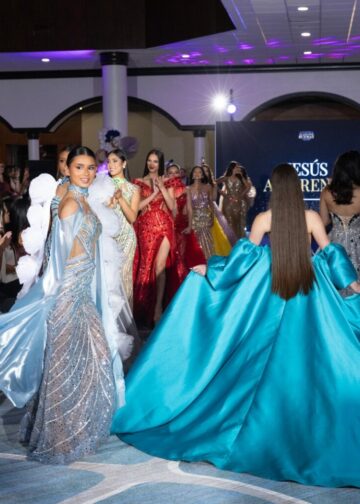 Éxito total en «El Salvador Runway Houston 2026»