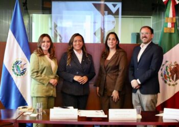 El Salvador y México impulsarán alianza para mejorar la atención consular a sus connacionales