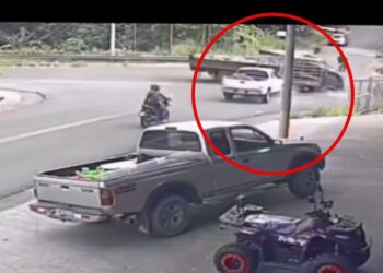 Cámara de seguridad capta accidente entre dos camiones y un vehículo en Sensuntepeque