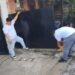 Familias atienden llamado del MOP y despejan aceras en Sonzacate