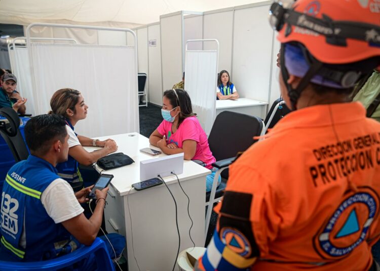 El Salvador facilita más de 500 atenciones médicas en hospital de campaña en Venezuela