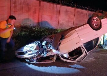 Conductor lesionado de gravedad tras vuelco de su vehículo en la Troncal del Norte