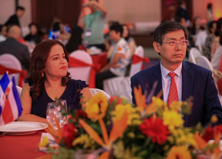 El Salvador fortalece vínculos con comunidades chinas de Centroamérica y Panamá