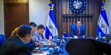 Diputados avanzan en entrevistas a aspirantes a magistrados de la Corte de Cuentas
