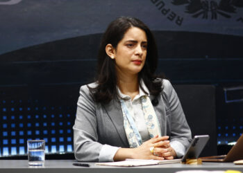 Claudia Ortiz señala una “administración deficiente” dentro de VAMOS