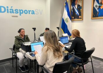 Patricia Godínez invita a la diáspora salvadoreña en EE. UU. a la inauguración de nuevos servicios de DUI