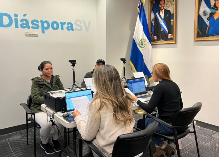 Patricia Godínez invita a la diáspora salvadoreña en EE. UU. a la inauguración de nuevos servicios de DUI
