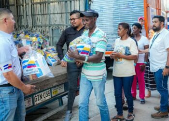 Colombianos destacan la labor humanitaria que el Gobierno